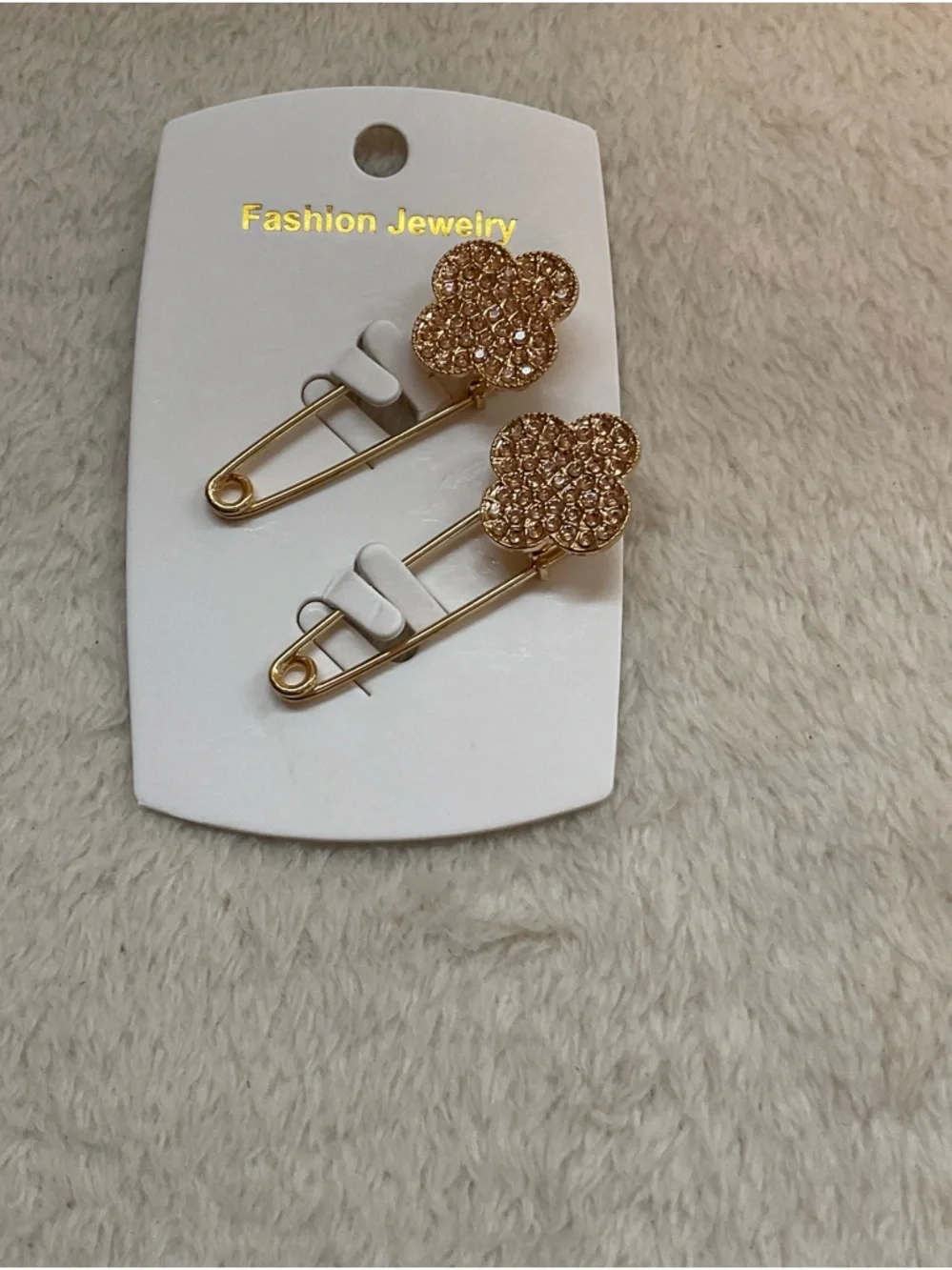 Fashion Jewelry Gold Crystal Flower Safety Pin Brooches - Gold
